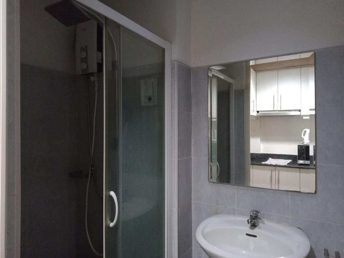Jericho's Place at Sea Residences Manila Exterior foto