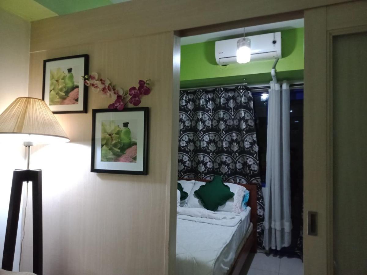 Jericho's Place at Sea Residences Manila Exterior foto