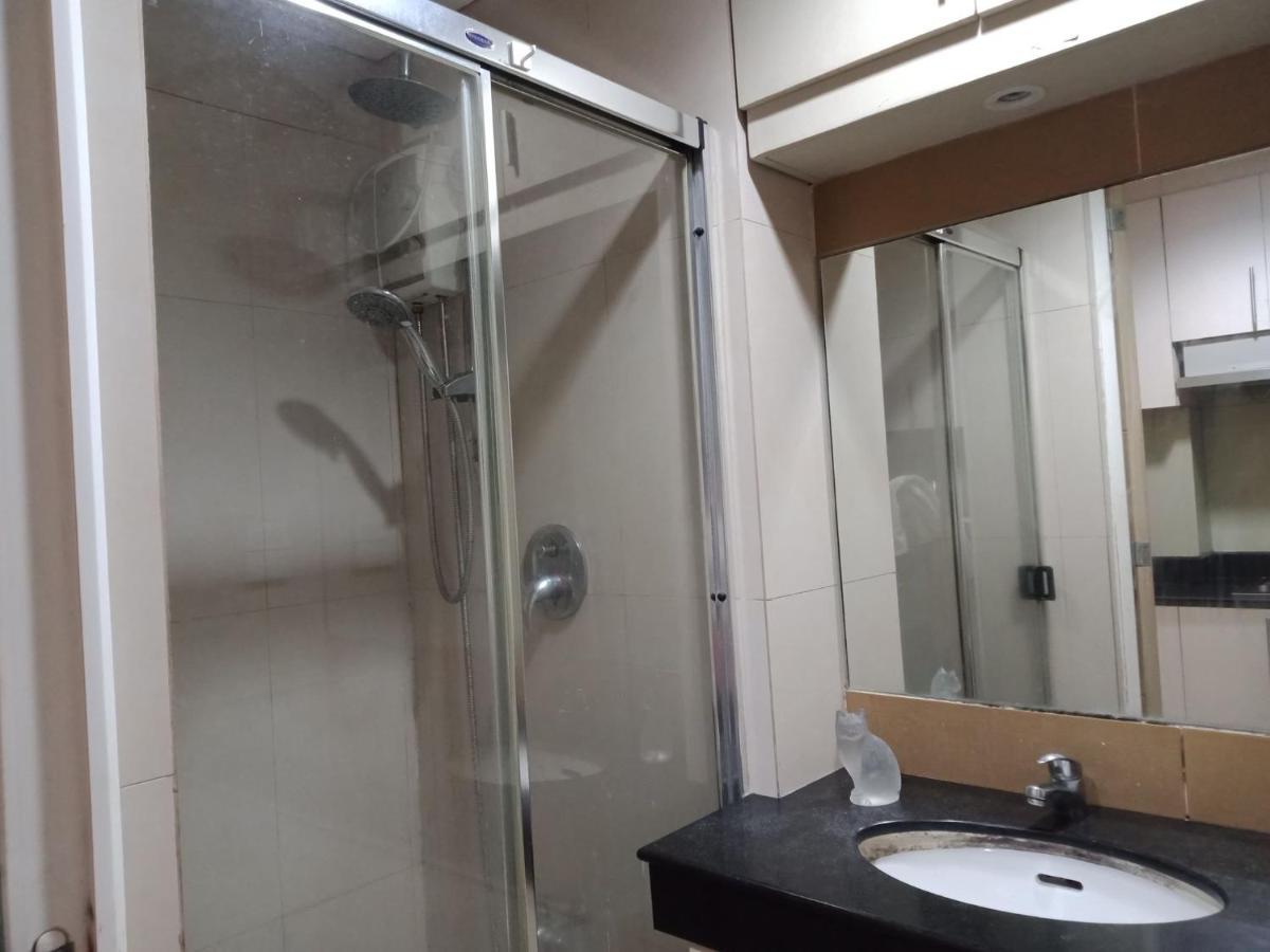 Jericho's Place at Sea Residences Manila Exterior foto
