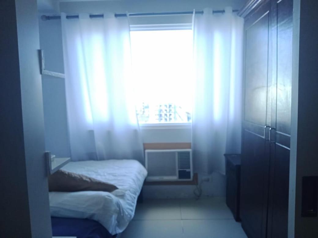 Jericho's Place at Sea Residences Manila Exterior foto